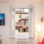 아파트 Portatorre Suite, A Charming In The Heart Of Como, Free Private Parking, Air Conditioning *