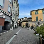 Portatorre Suite, A Charming In The Heart Of Como, Free Private Parking, Air Conditioning * 코모