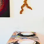 아파트 Portatorre Suite, A Charming In The Heart Of Como, Free Private Parking, Air Conditioning 코모