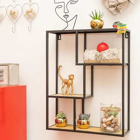 Portatorre Suite, A Charming In The Heart Of Como, Free Private Parking, Air Conditioning & More! Appartamento Côme