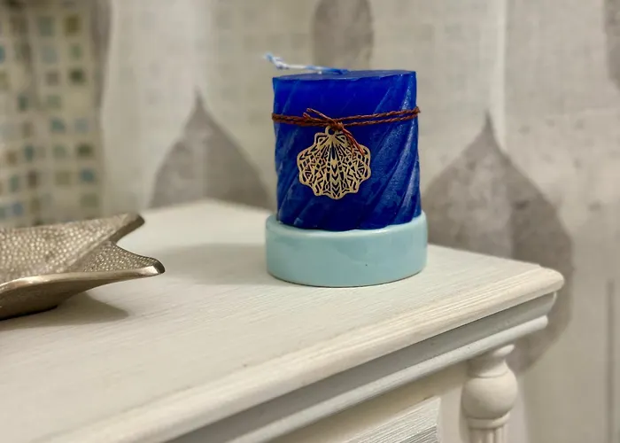 Portatorre Suite, A Charming In The Heart Of Como, Free Private Parking, Air Conditioning & More!