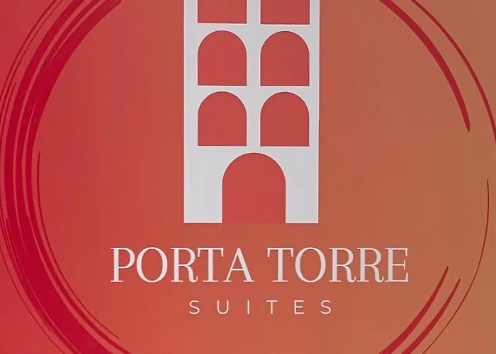 Apartment Portatorre Suite, A Charming In The Heart Of Como, Free Private Parking, Air Conditioning & More! Como